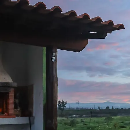 Da Laje - Onde A Natureza O Envolve - Serra Da Estrela