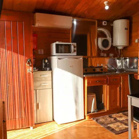 Aldeamento Turístico Da Laje - Onde A Natureza O Envolve - Serra Da Estrela *