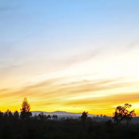Aldeamento Turístico Da Laje - Onde A Natureza O Envolve - Serra Da Estrela *