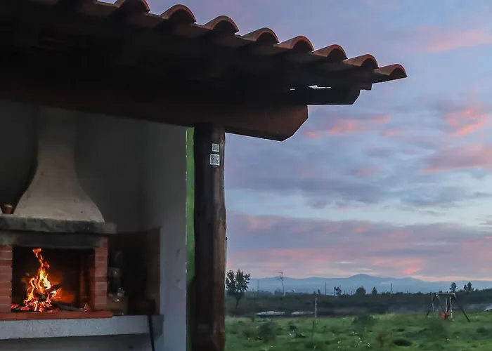 Da Laje - Onde A Natureza O Envolve - Serra Da Estrela