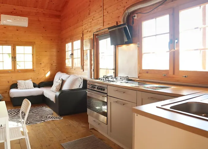 Üdülőpark Da Laje - Onde A Natureza O Envolve - Serra Da Estrela